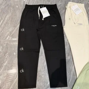 Upgrade Your Look: Men’s Trousers Collection